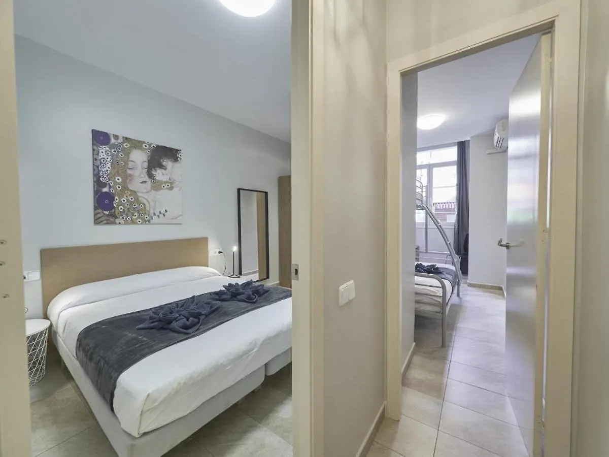 Torre De Gracia Barcelona Apartment 0*,