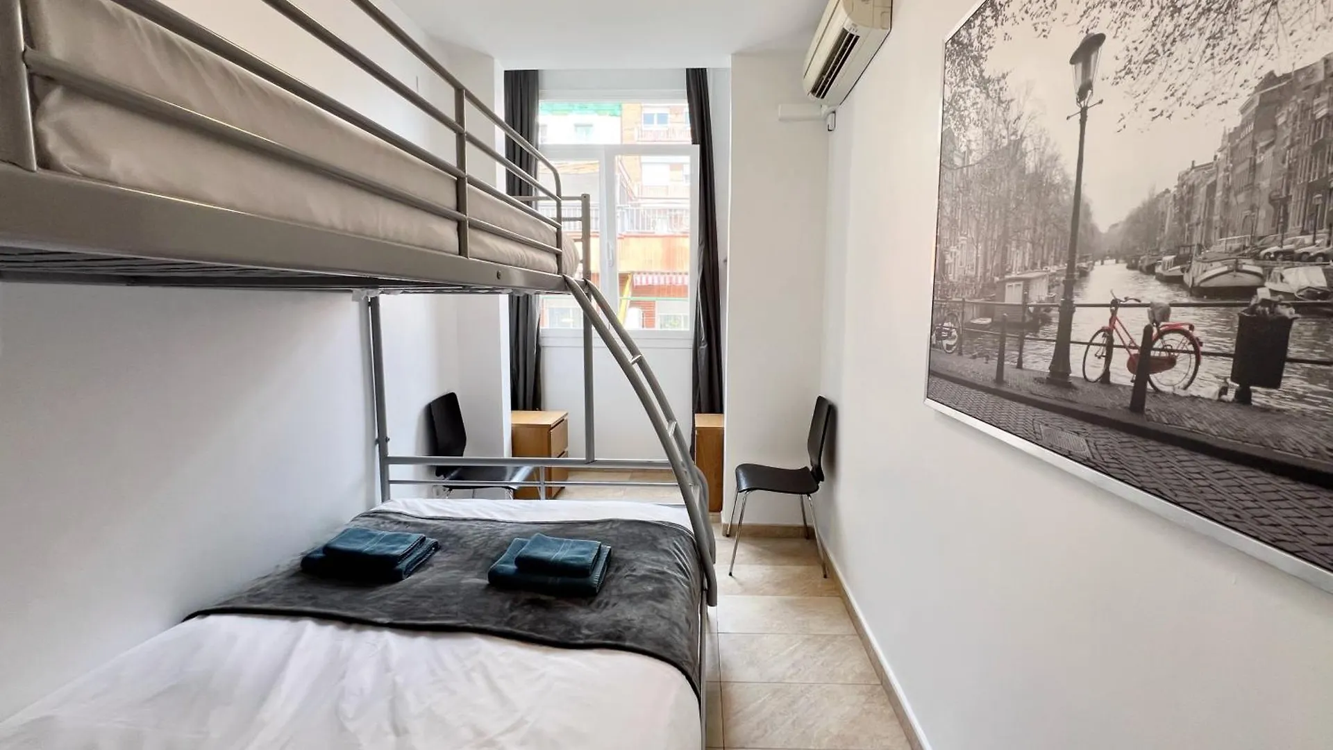 Torre De Gracia Barcelona Apartment 0*,  Spain