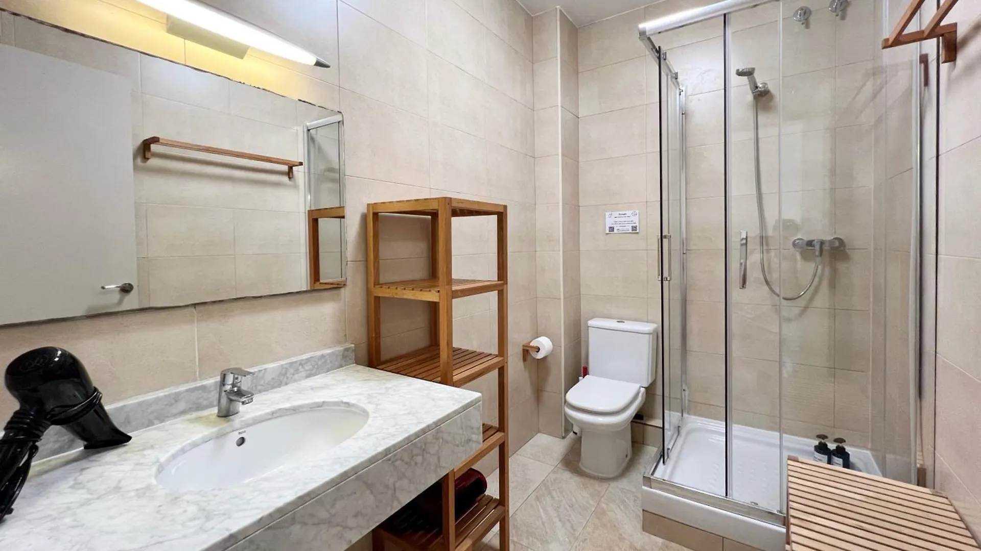 Torre De Gracia Barcelona Apartment