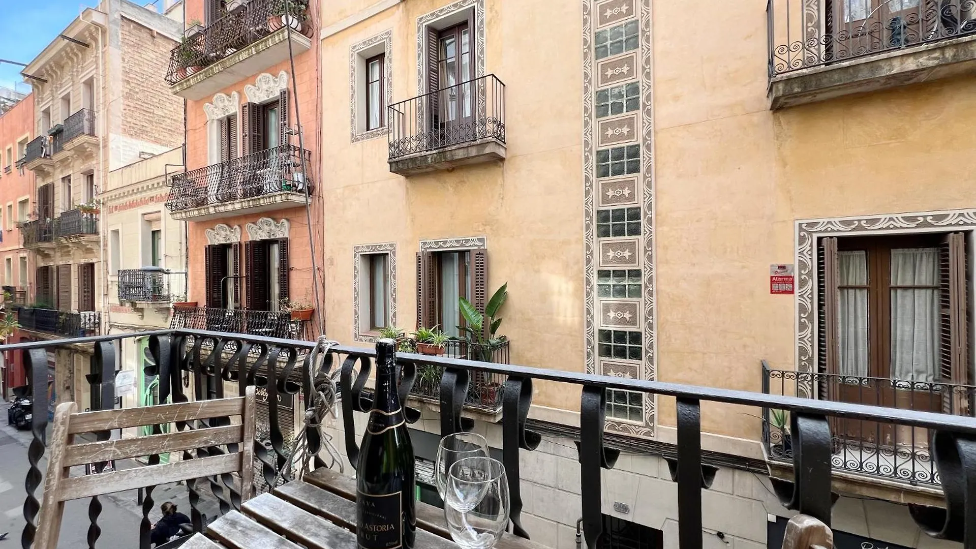Torre De Gracia Barcelona Apartment
